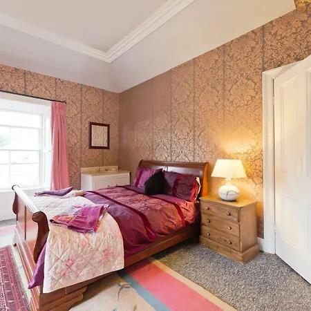 Apartment Ledville Castle *