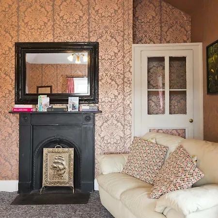 Apartment Ledville Castle