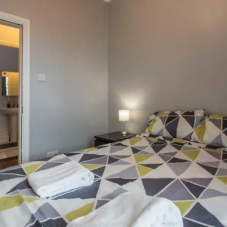 Central Dublin Apartment *
