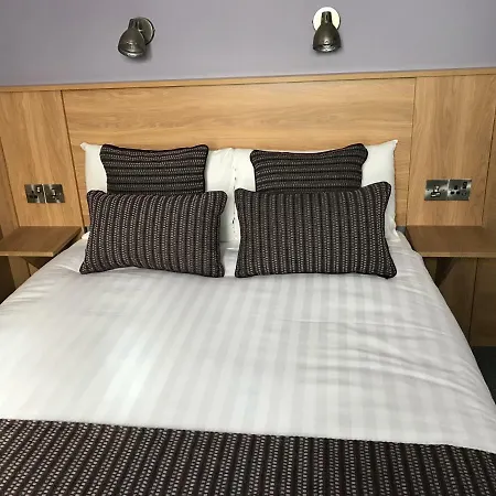 케네디스 비앤비 드럼콘드라 B&B 3*