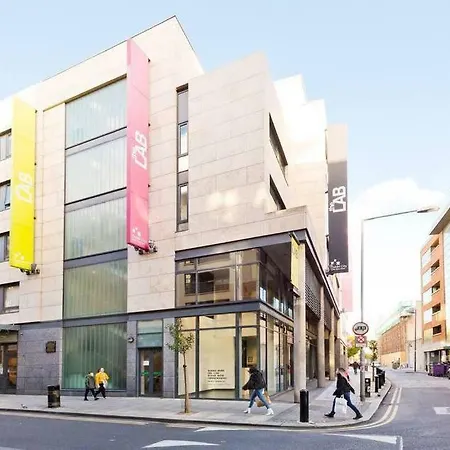Liberty Corner - Modern Central Apartment