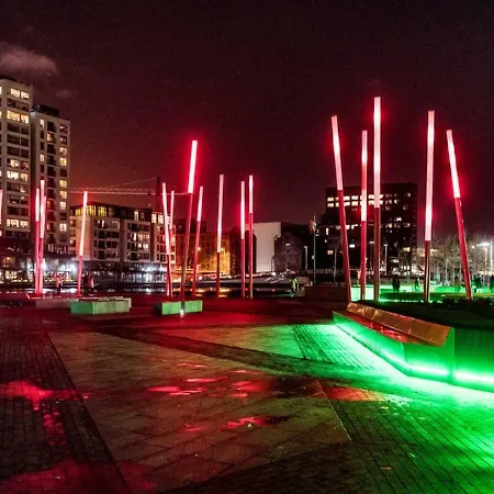 Grand Canal Dock Waterfront Luxury Dublín
