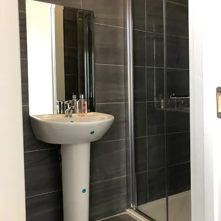 Seville Self Catering Apartment *
