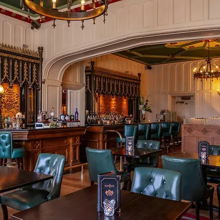 Clontarf Castle