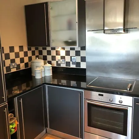 Apartment Macken Street Self Catering *