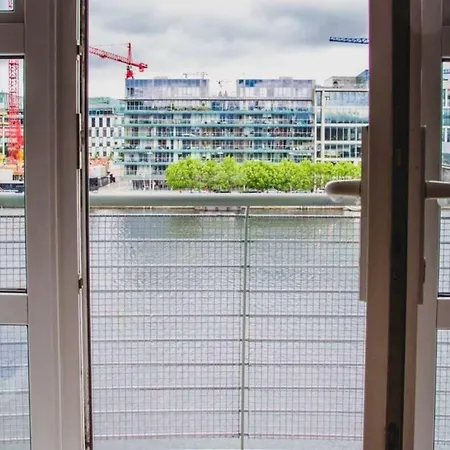 The Waterside 公寓 都柏林