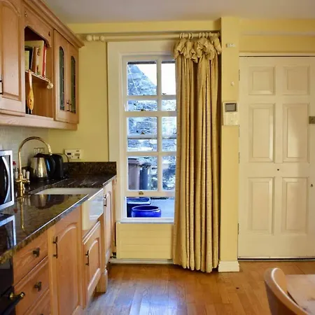 Elegant 2 Bedroom Coach House Lägenhet Dublin