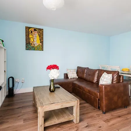 Spacious 2-bedroom Near O'connell St Dublin