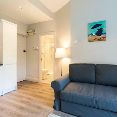D-6 Apartment Dublin