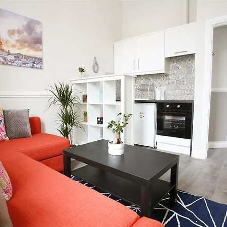 Short Let Direct - Amiens Street D1 Apartment Dublin