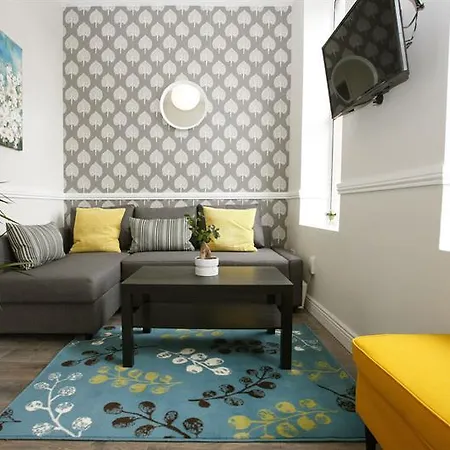 Short Let Direct - Amiens Street D1 Apartment Dublin