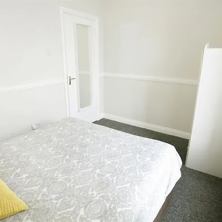 Appartement Short Let Direct - Amiens Street D1 *