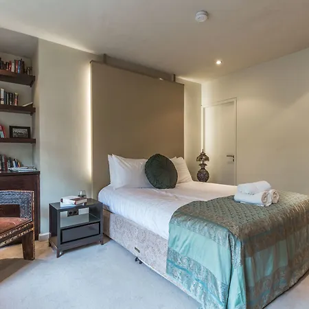 5starstay The Oscar Wilde Apartment *