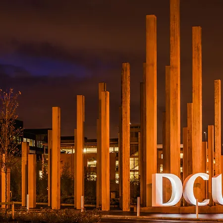Dcu Glasnevin 2* دبلن