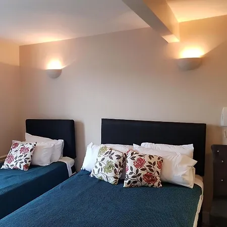 Kgt House Bed & Breakfast Dublino