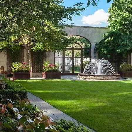 Intercontinental By Ihg Hotel 5*