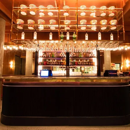 The Devlin Otel 4*