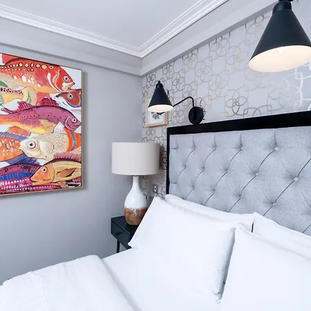 Roxford 3* Dublin