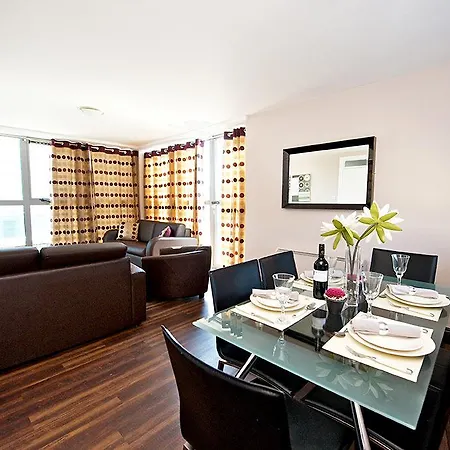 Staycity Millennium Hotel