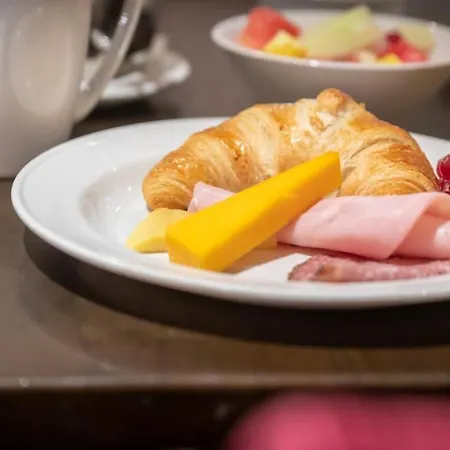 فندق بولزبريدج 4*