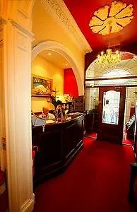 Апарт-отель Amberley House By Thekeycollections