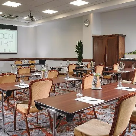 Otel Camden Court 4*