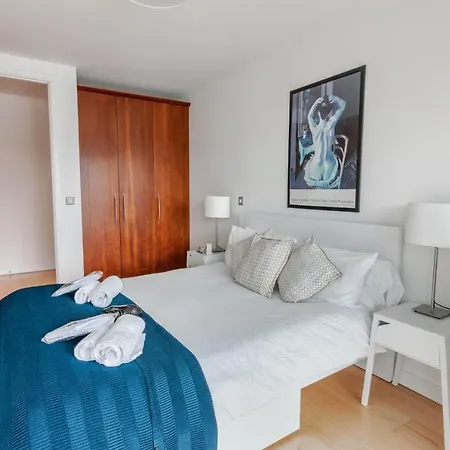 Apartment Sweet - Lovely Riverside Dublin