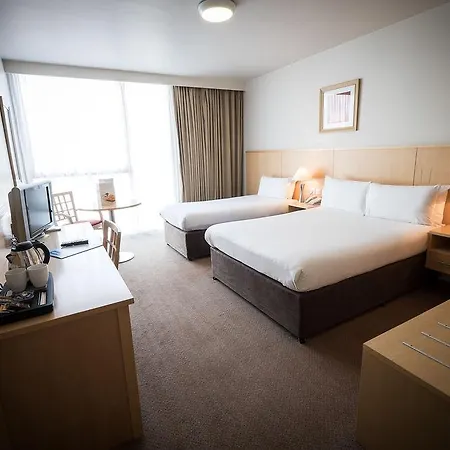 ترافيلودج دبلين إيبروت ساوث فندق Collinstown (Santry)