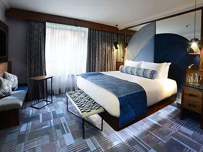 Arthaus 4* Dublín