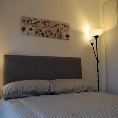 2 Bedroom Near Historical Christchurch * Dublin