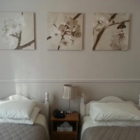 Couette-café Gate 3*