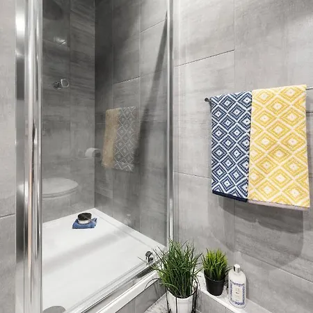 Yugo Explore - Ardcairn House Apartamento *