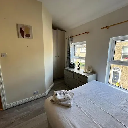 Guest house Centre 2 Allen Terrace Phibsborough 7 Dublin