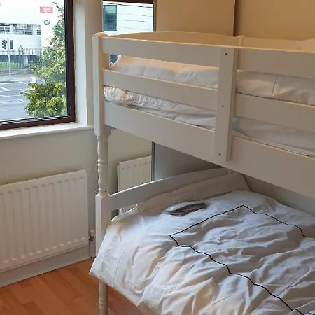 Airport B&B *