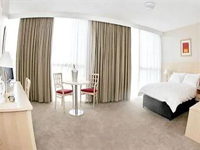فندق ترافيلودج دبلين إيبروت ساوث Collinstown (Santry)