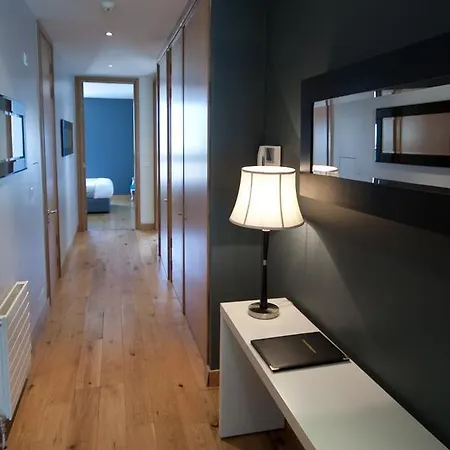 Apartment Ifsc City