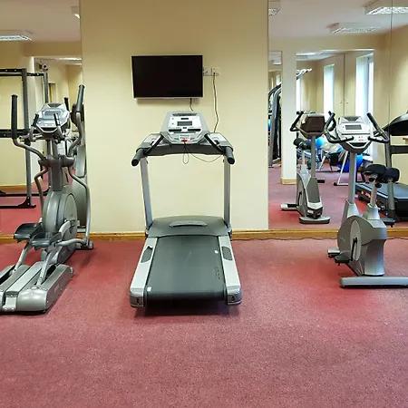 Maldron Hotel, Newlands Cross מלון
