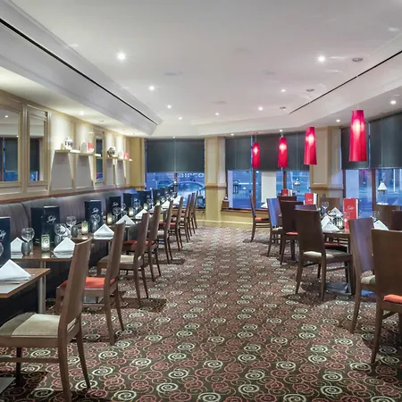 格雷沙姆riu广场酒店
