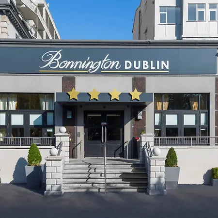 Hotel Bonnington & Leisure Centre 4*