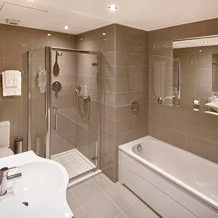 Otel The Address Connolly Dublin