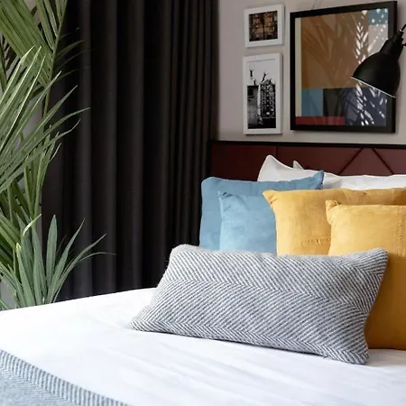 The Mont Hotel