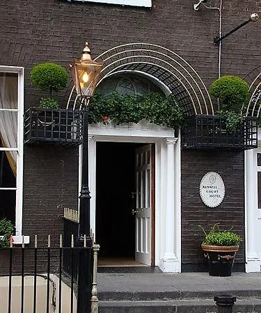Russell Court Dublino