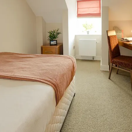 Dcu Hallows Apartmán