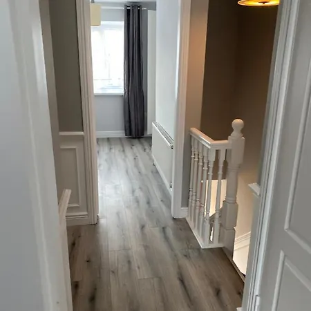 Modern House In Semesterbostad