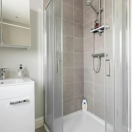 Homestay Jacuzzi Escape