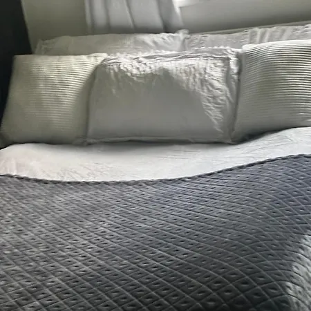 Spacious With Relaxing View * Dublin