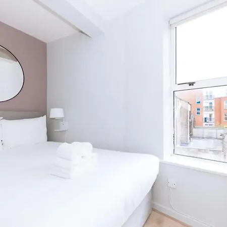 Relaxing 1bd Flat With A Roof Terrace - Portobello Apartamento Dublín