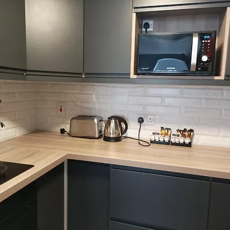 Tom Dick And Harriet's 3* Dublin