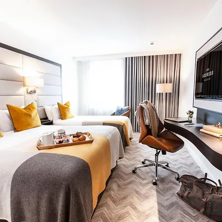 Otel The Address Connolly 4*