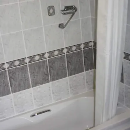 فندق سيتي 3*